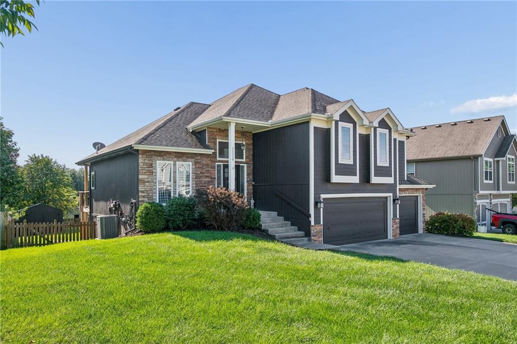 Listing Photo MLS #HMS2642407