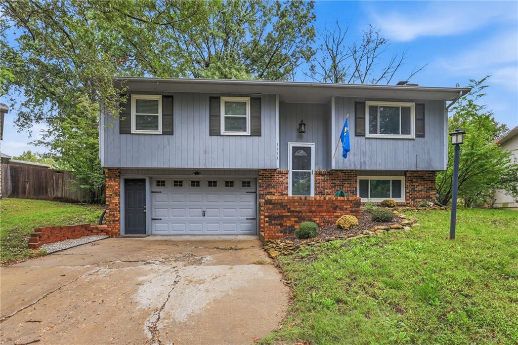 Listing Photo MLS #HMS2642412