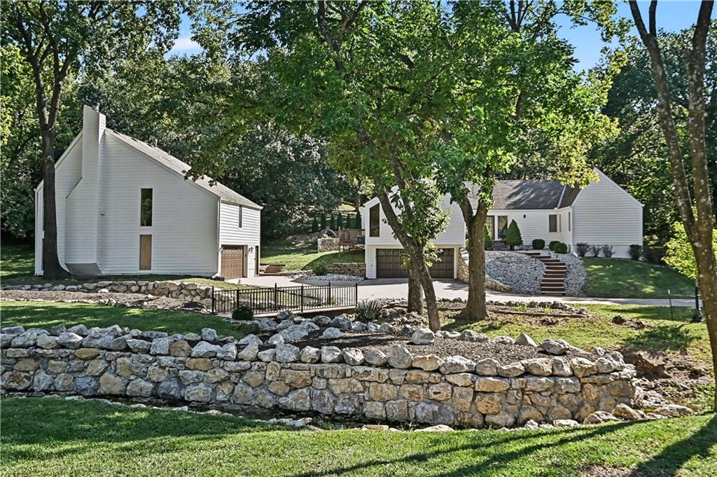 Listing Photo MLS #HMS2642527