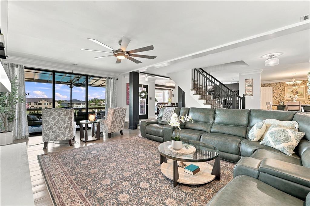 Listing Photo MLS #HMS2642669
