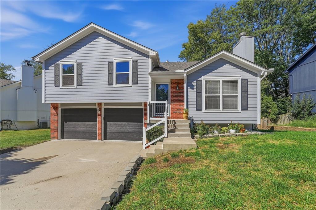 Listing Photo MLS #HMS2643097