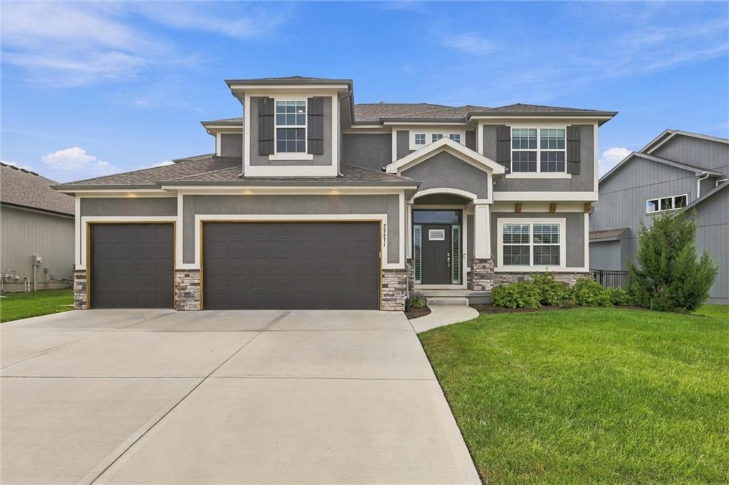 Listing Photo MLS #HMS2643355