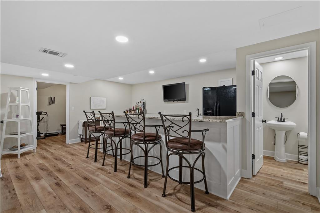 Listing Photo MLS #HMS2643387