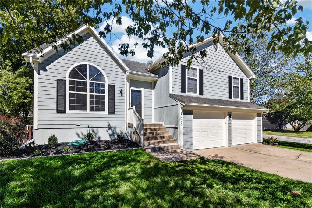 Listing Photo MLS #HMS2643868