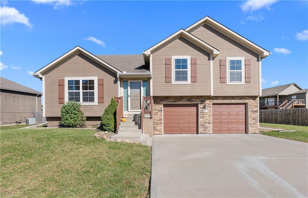 Listing Photo MLS #HMS2644217