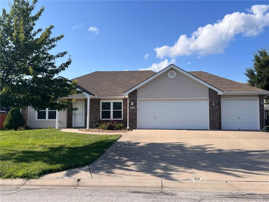 Listing Photo MLS #HMS2644535