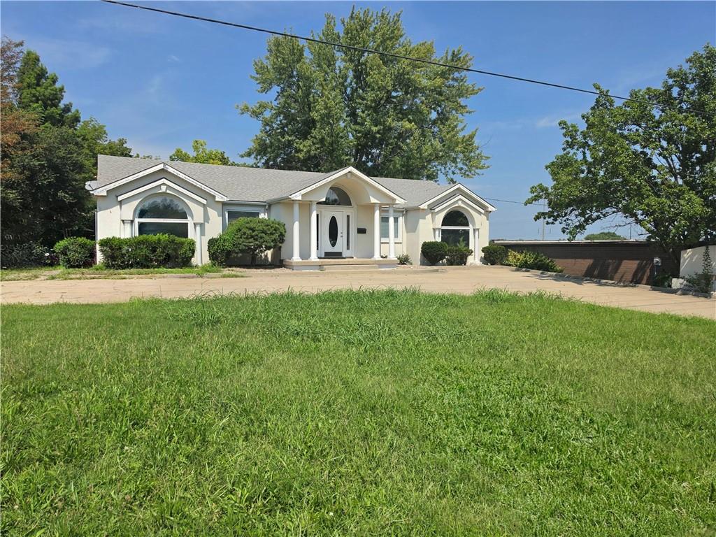 Listing Photo MLS #HMS2645351