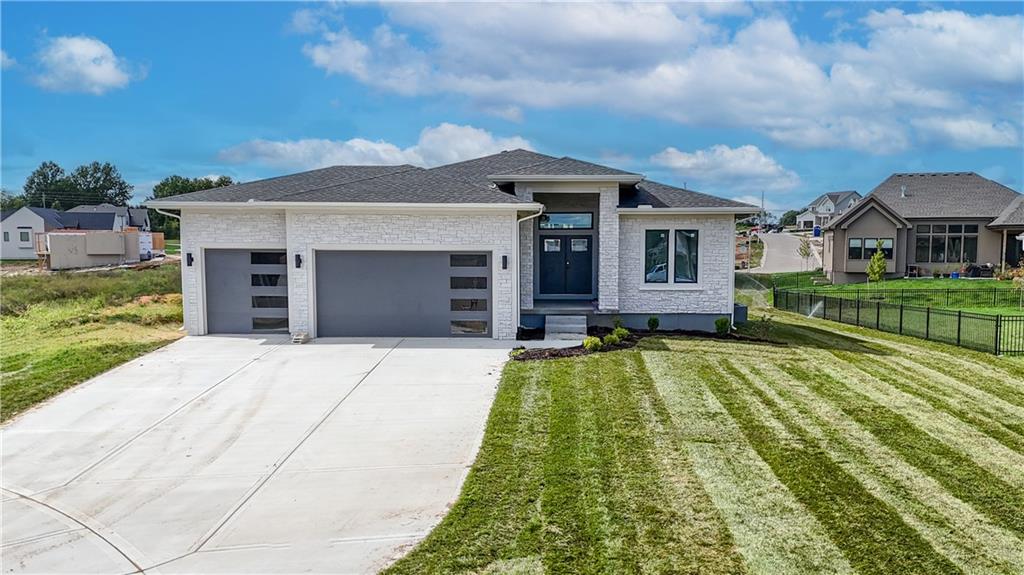 Listing Photo MLS #HMS2645435