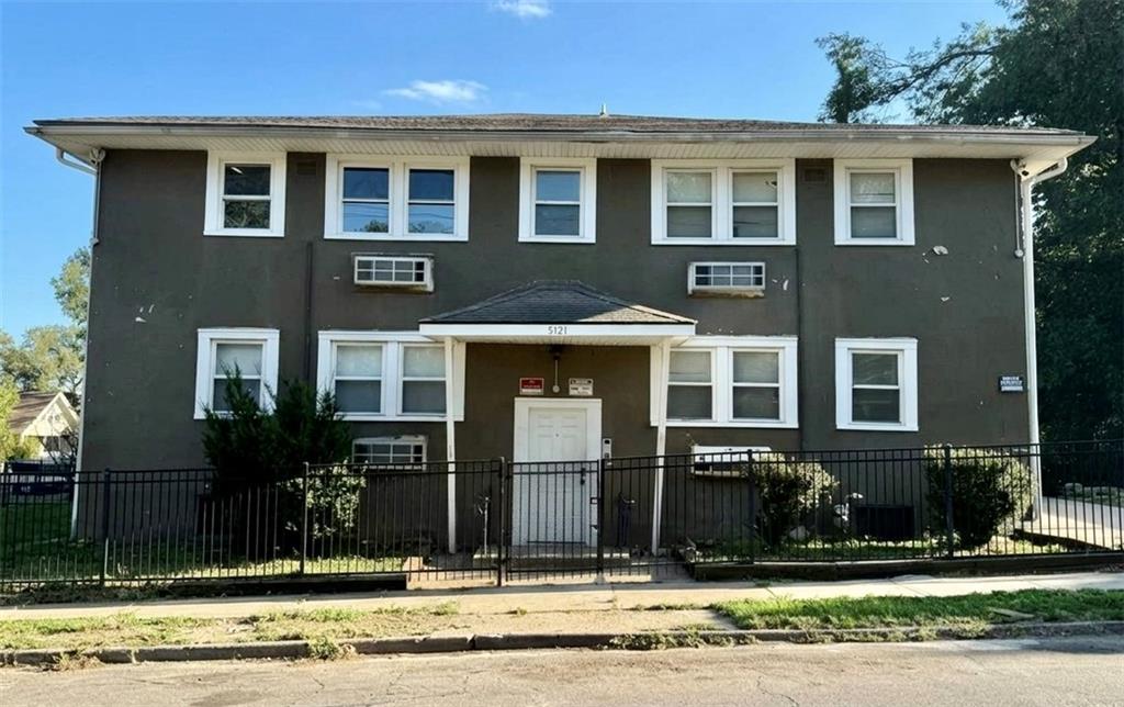 Listing Photo MLS #HMS2645865