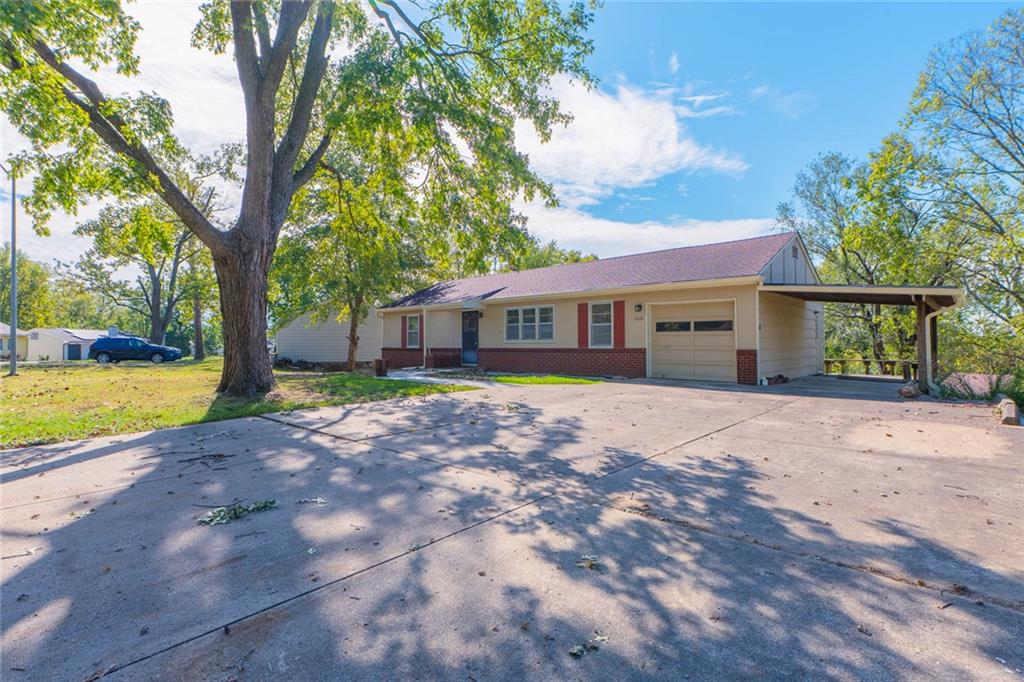 Listing Photo MLS #HMS2646033