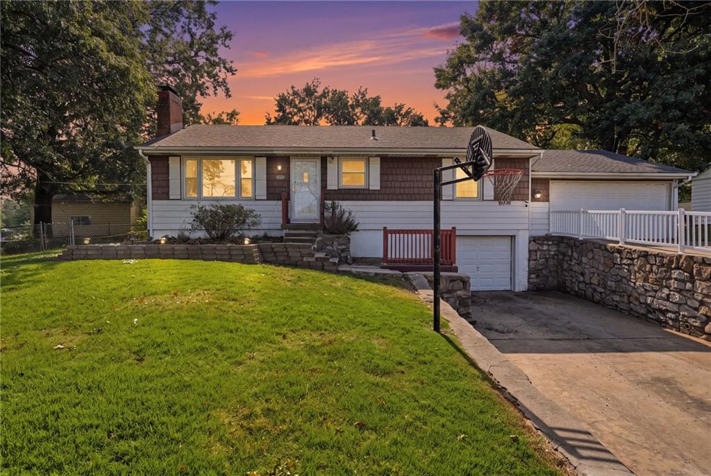Listing Photo MLS #HMS2646270