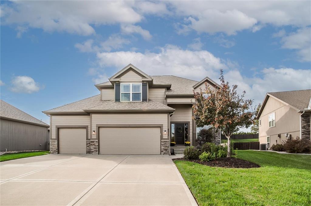 Listing Photo MLS #HMS2646880