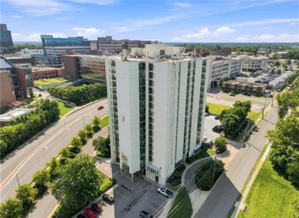 Listing Photo MLS #HMS2646884