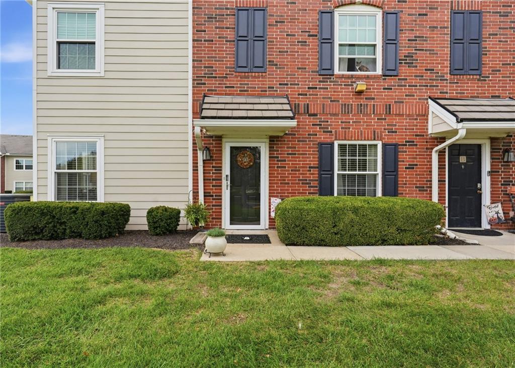 Listing Photo MLS #HMS2647166
