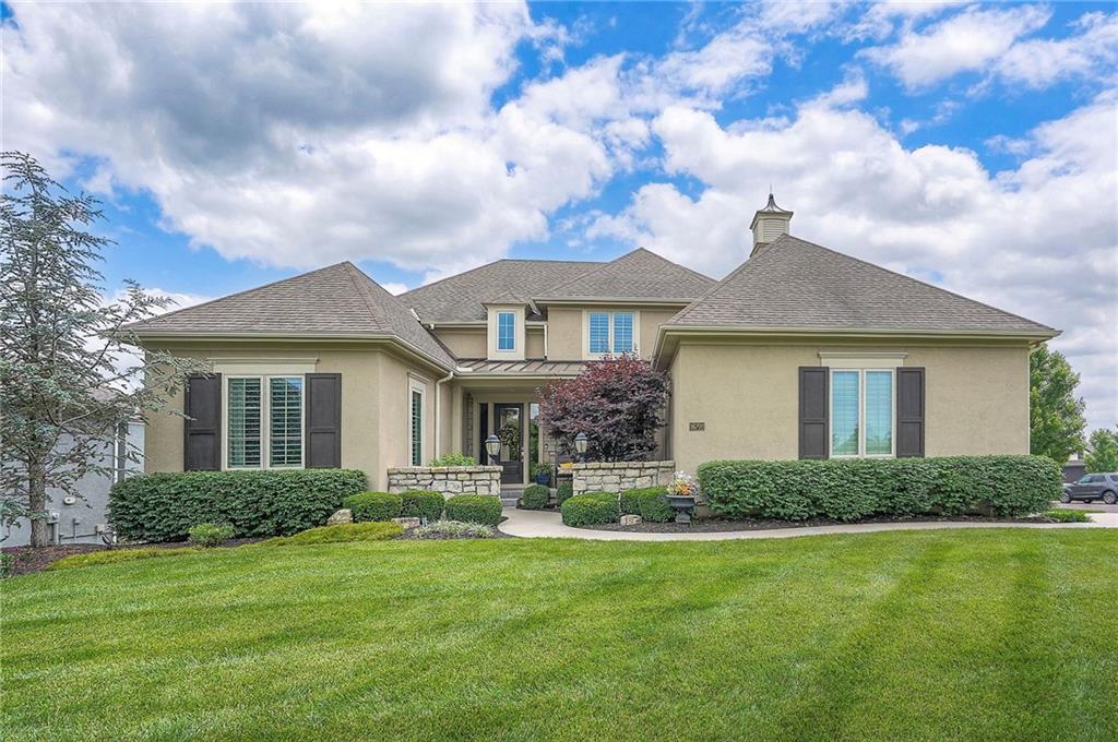 Listing Photo MLS #HMS2647255