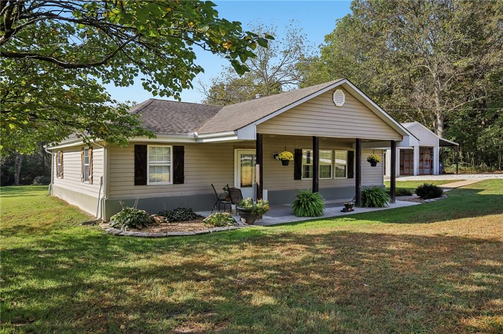 Listing Photo MLS #HMS2647527