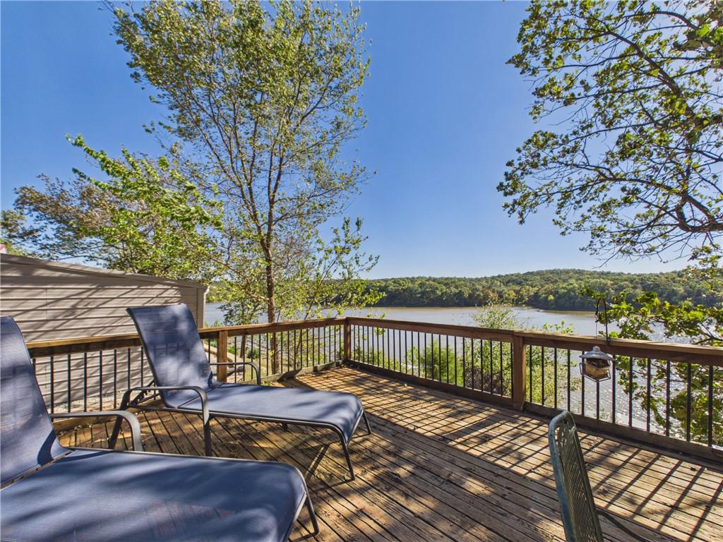 Listing Photo MLS #HMS2647616