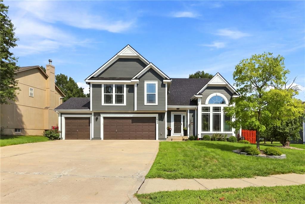 Listing Photo MLS #HMS2647863