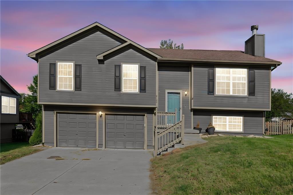 Listing Photo MLS #HMS2648013