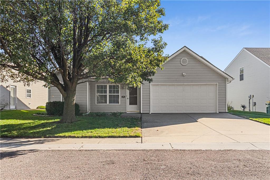 Listing Photo MLS #HMS2648681
