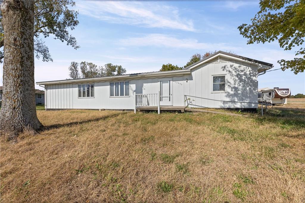 Listing Photo MLS #HMS2649010