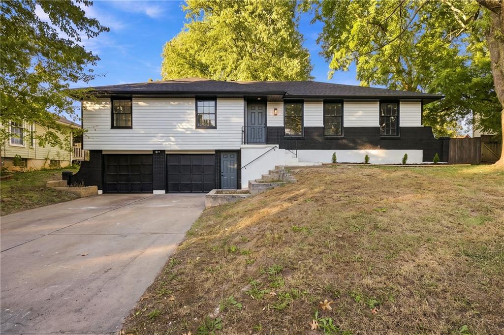 Listing Photo MLS #HMS2649322